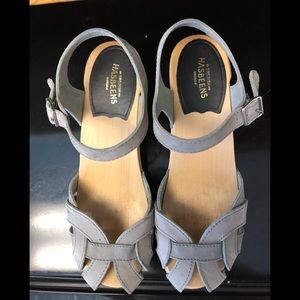 Hasbeen gray size 8 clog